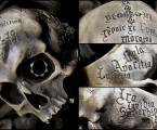 ブラックストーンとラテン語の文字彫刻【Mement Skull Ring】